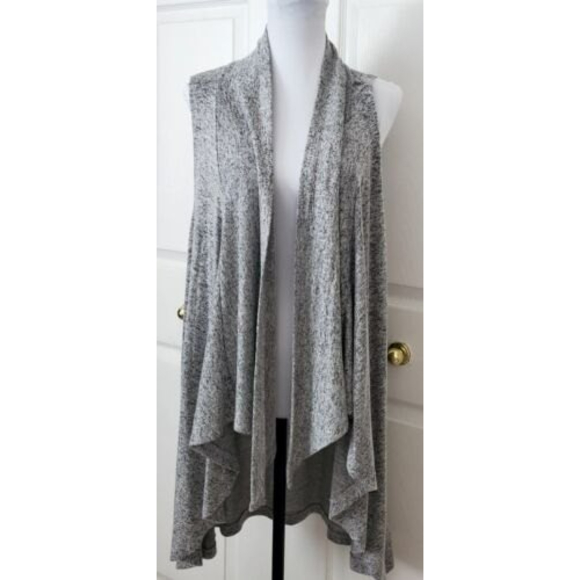 Olivia Sky Women's Gray Classic Open Front Draped Cardigan Nkit Vest Sz XL - Picture 2 of 6